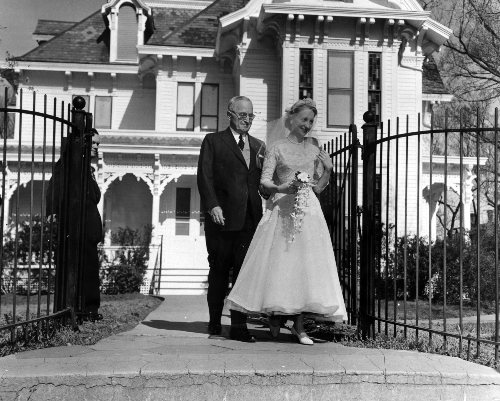 Former-President-Harry-S.-Truman-Escorts-Daughter-Margaret-in-Her-Wedding-Dress
